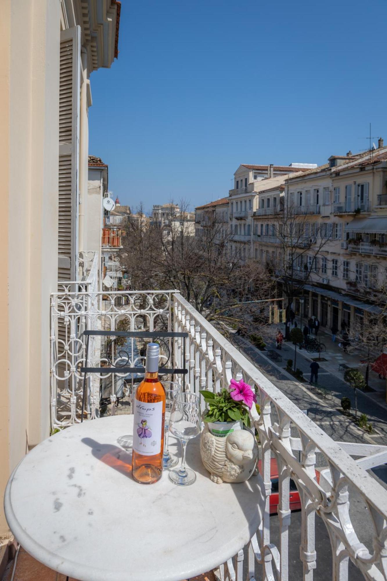 Апартаменты Casa Valeroza Old Town Corfu  Экстерьер фото